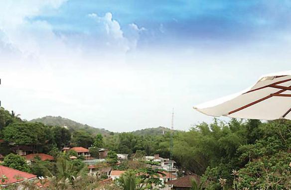 Готель Grand Thekkady Kumily Екстер'єр фото